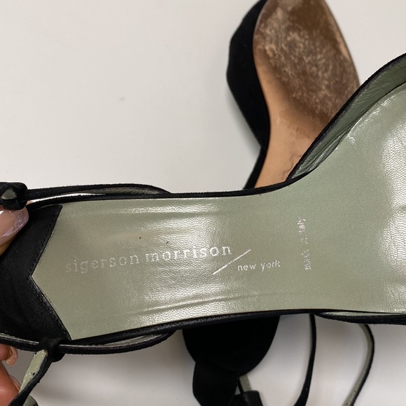 Sigerson Morrison Black Suede and Leather Kitten Heel Shoes - Picture 7 of 9